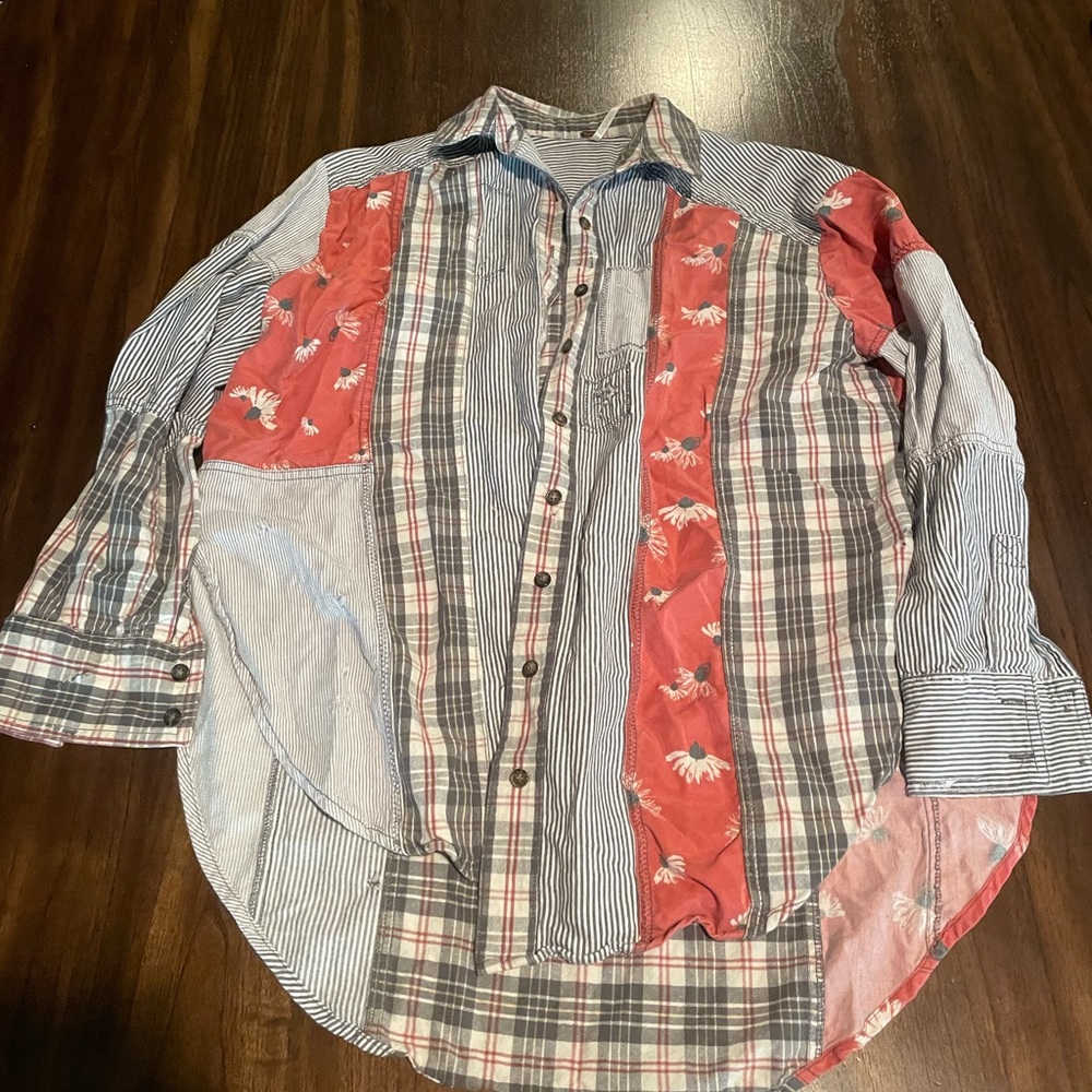 Free people button down top size XS